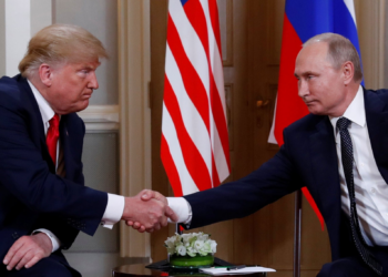 Encontro 'a sós' e em base dos tempos da Guerra Fria: como vai ser a reunião entre Trump e Putin no Alasca