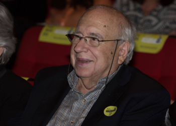 Luis Fernando Verissimo é internado em UTI em hospital de Porto Alegre