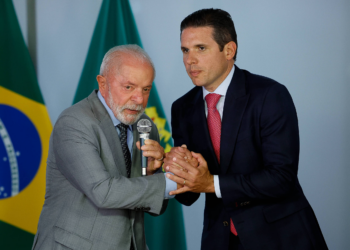 Lula recebe Motta, presidente e ministro do Republicanos para almoço