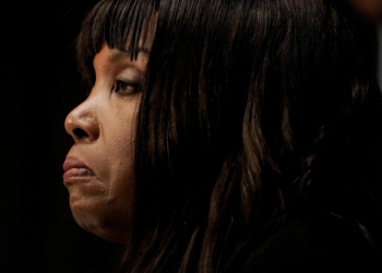 Fed diz que Lisa Cook e diretores só podem ser afastados 'por justa causa'