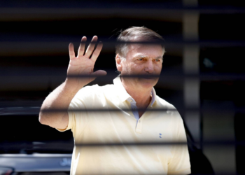 Influenciadores e advogados bolsonaristas fizeram minuta de projeto da anistia