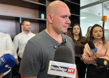 Abilio: Ambulante que ocupar calçada vai ter a mercadoria apreendida; veja vídeo