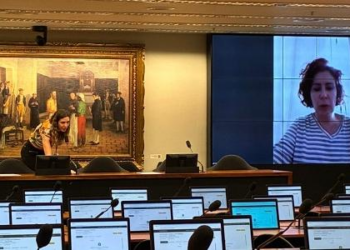 Da prisão, Zambelli acompanha depoimentos em processo de cassação na Câmara