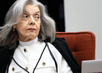 O que diz o livro “História de um crime”, usado como referência por Cármen Lúcia