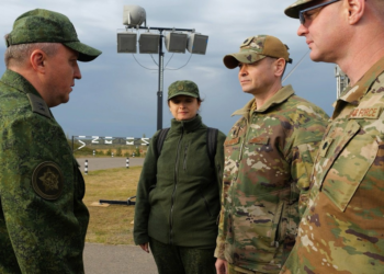 Militares dos EUA fazem visita-surpresa a Belarus para monitorar manobras conjuntas com a Rússia