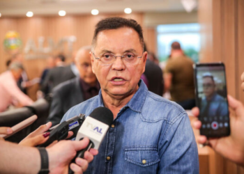 Botelho desafia Abilio a assumir a Santa Casa: "Não adianta jogar para o Estado, tem que ter responsabilidade"