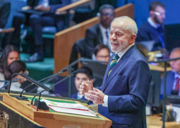 EUA deixam de ser convidados para evento sobre democracia liderado por Brasil, Espanha e outros 3 países