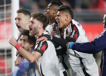 Saiba quais jogadores do Flamengo estavam em “after”