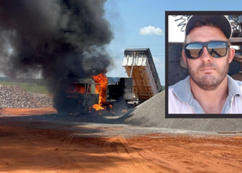 Caminhão encosta em fiação elétrica e motorista morre eletrocutado; veja vídeo