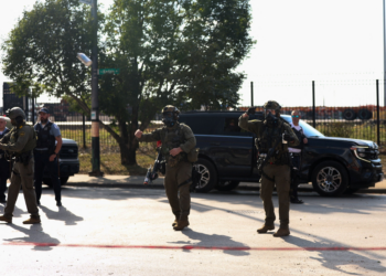 Trump autoriza envio de 300 soldados da Guarda Nacional para Chicago após Justiça impedir medida similar em Portland