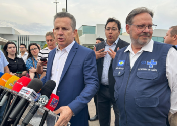 VÍDEO: Mauro diz que o governo está em alerta total por surto de metanol e pede que a população denuncie suspeitas