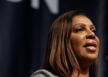 Procuradora que processou Trump é acusada de fraude após investigação do governo dos EUA