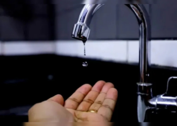 Temporal afeta o abastecimento de água em Godoy Moreira