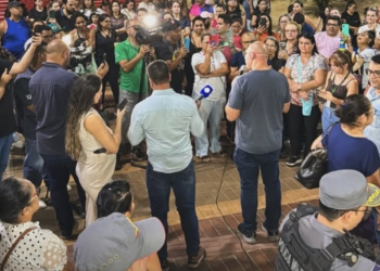 Enfermeiros aprovam alerta de greve por risco de perda salarial