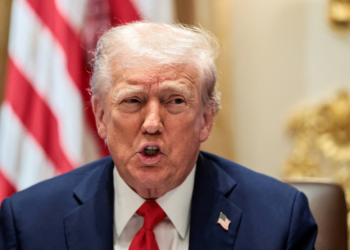 Trump diz que Hamas precisa se desarmar ou será desarmado 'de forma violenta'