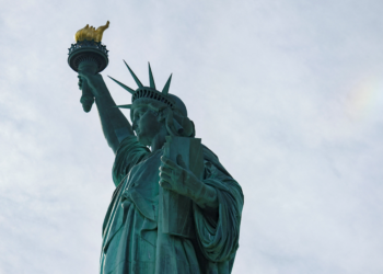 Trump diz que vai cortar 'agências democratas' do governo em retaliação a impasse que provocou paralisação nos EUA