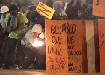Uma pessoa morreu em protestos da Geração Z no Peru; atos têm confronto com a polícia, presos e feridos