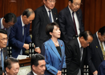 'Dama de ferro japonesa': quem é Sanae Takaichi, 1ª premiê mulher da história do Japão