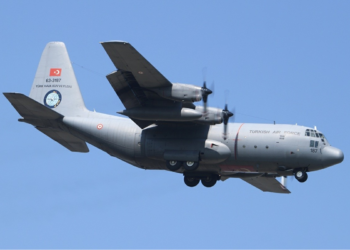 Turquia confirma 20 soldados mortos em acidente com avião militar que se desintegrou no ar na Geórgia