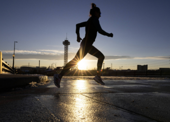 Como o ar poluído afeta o seu tempo final durante uma maratona