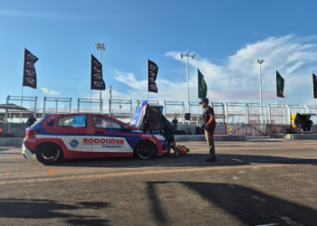Treinos, corridas e visitação aos boxes agitam o Autódromo de MT; vídeo