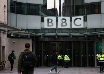 Como erro em edição de discurso do Trump paralisou a emissora BBC