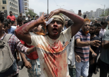 Ex-premiê condenada à morte: Bangladesh pede a Índia que extradite Sheikh Hasina