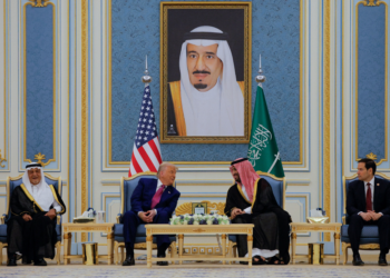 Em encontro que pode ter Cristiano Ronaldo, Trump recebe príncipe saudita acusado de assassinato de jornalista