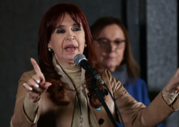 Justiça da Argentina ordena apreensão de propriedades ligadas à Cristina Kirchner
