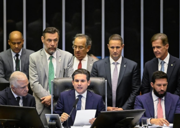 Câmara aprova PL Antifacção em derrota para Lula