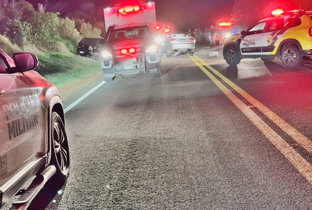 Colisão mata passageira e deixa quatro feridos em Astorga na PR-218