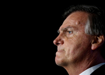 Bolsonaro preso: veja como 'The New York Times', Al Jazeera, 'El País' e outros meios internacionais repercutiram o caso