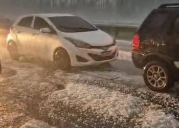 Mulher morre após carro ser arrastado por enchente em Hortolândia (SP)