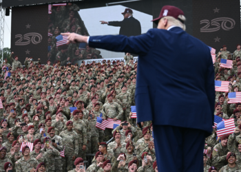 Governo Trump planeja operação terrestre no México contra cartéis, diz site; 'Não vai acontecer', reage presidente mexicana