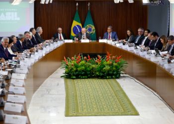 Governo Lula autoriza mais R$ 3 bi para estados e municípios tomarem empréstimos em 2025