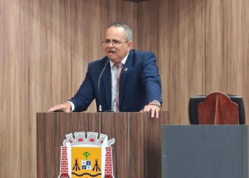 Vereador nega ter traído esposa em gabinete: "Câmara não é motel"