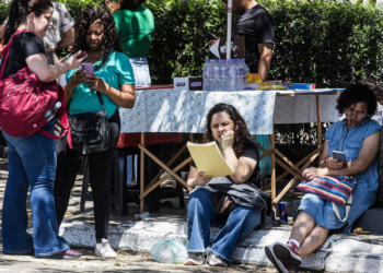Provas discursivas do CNU 2025 ocorrem neste domingo (7); veja o que pode e o que não pode levar