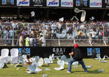 Polícia prende organizador de evento com Messi após tumulto em estádio na Índia