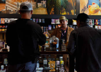 Trump quer flexibilizar regulamentação da maconha nos EUA, gerando esperanças no setor