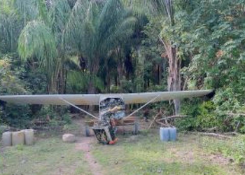 Avião da Venezuela pousa em terra Yanomami após ser interceptado por caça da FAB