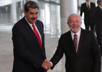 Enquanto os EUA mudam de estratégia, a diplomacia do Brasil está presa nos anos 1990