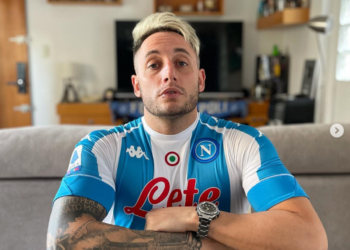 É #FAKE que vídeo mostre youtuber filmando bombardeio dos EUA na Venezuela; cena ocorreu na Itália em 2021