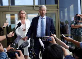 Advogado de Maduro nos EUA já defendeu Julian Assange e executivos em casos de repercussão global