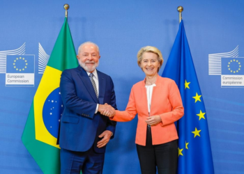 Na véspera da assinatura de acordo com Mercosul, Lula recebe líder da União Europeia no Rio para foto