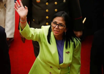 'Trump quer exorcizar presença positiva da China na América Latina', diz ex-presidente da Colômbia