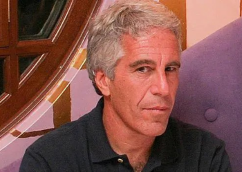 Os principais pontos dos milhões de arquivos recém-divulgados do caso Epstein