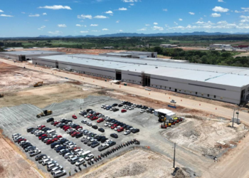 LG investe em fábrica de R$ 1,5 bilhão no PR para entrar na disputa das geladeiras