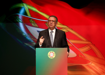 'Vencedores dessa noite são os portugueses e a democracia', afirma António José Seguro em 1º discurso como presidente eleito