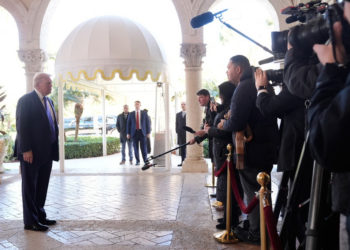Trump diz ver chance de acordos com Cuba e Irã