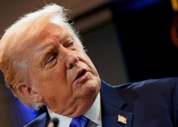 Tarifaço de Trump entra em vigor nesta terça; relembre os fatos e entenda efeitos da taxa de 15%